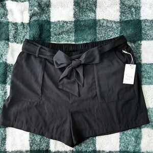 A New Day Women's Black Shorts